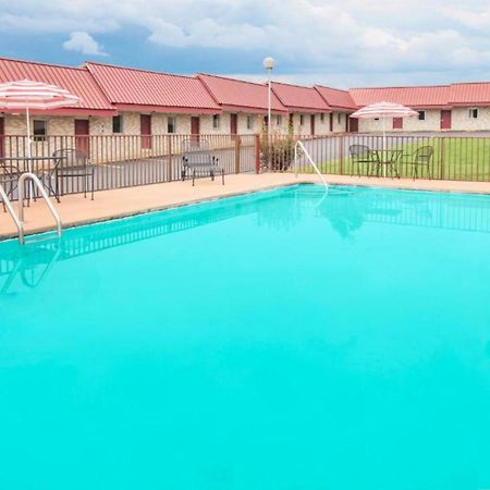 Ozark Junction Mountain View By Oyo Motel Екстериор снимка